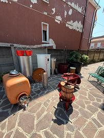Attrezzatura cantina completa: torchio+pigatrice