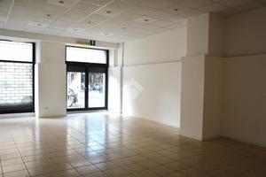 NEGOZIO A CAGLIARI