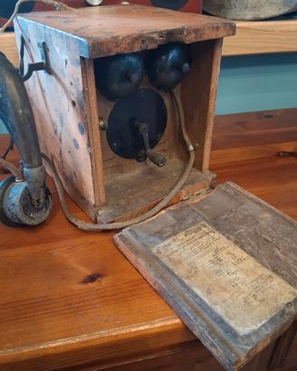 Telefono militare da campo 
