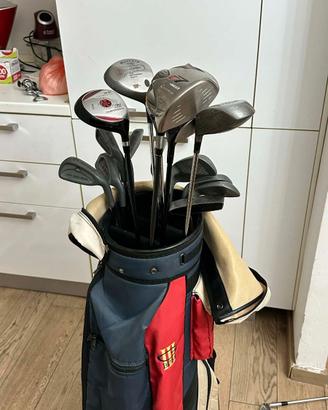 Set golf usato – mazze + borsa in ottime condizion