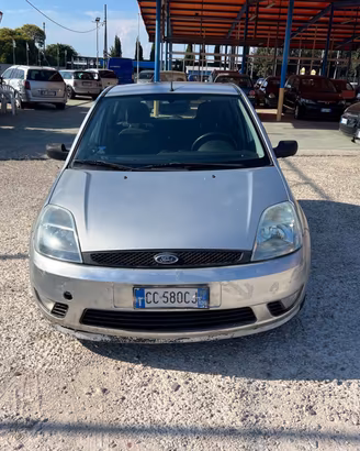 Ford Fiesta 1.4 16V 5p. Ghia