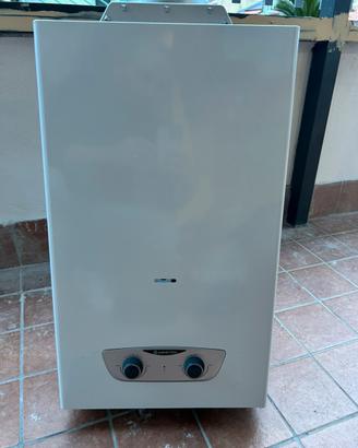 Scaldino Ariston Fast R X 14 litri camera aperta