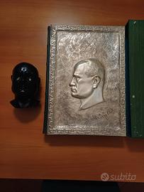 Libro,scultura e busto Benito Mussolini Duce