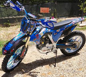 NCX moto 250cc 4 tempi