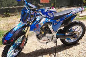 NCX moto 250cc 4 tempi