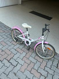 bicicletta rosa per bambina