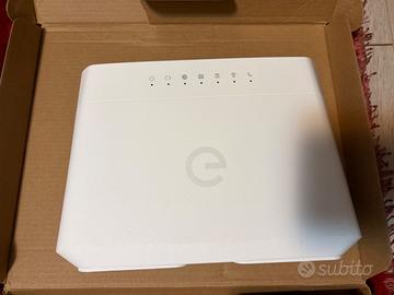 Modem router Zyxel DX3301-T1 Wi-Fi 6 con scatola e