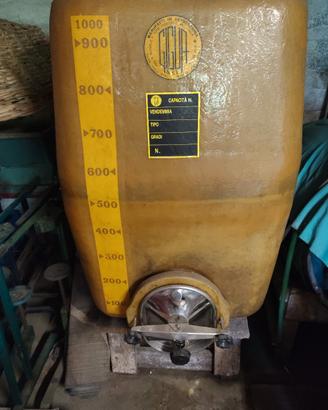 Botte in Vetroresina.. x bollire il vino