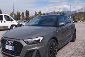 audi a1 doppio pacchetto sline cambio automatico 