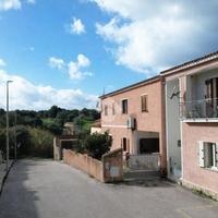 3 LOCALI A ARZACHENA