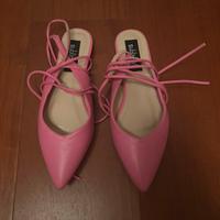 Décolleté basse, rosa, con lacci lunghi