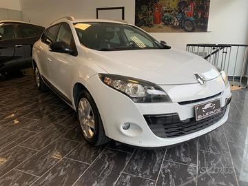 Renault Megane Mégane 1.5 dCi 110CV SporTour Attra