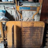 arnesi da pavimentatore per autobloccanti