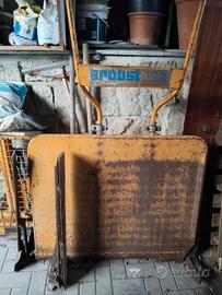 arnesi da pavimentatore per autobloccanti