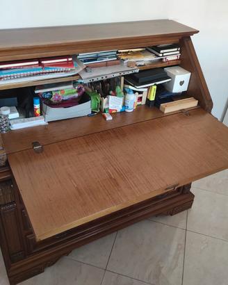 Comò (cassettiera e scrittoio) in legno