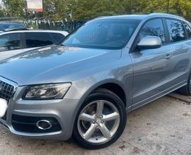 Audi Q5 2.0 TDI 170 CV quattro