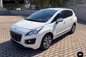 Peugeot 3008 1.6 HDi 115CV Allure