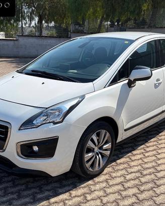 Peugeot 3008 1.6 HDi 115CV Allure