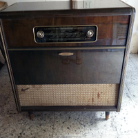 Radio d'epoca Ferguson a valvole funzionante