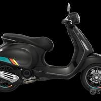 Piaggio Vespa 150 S nera