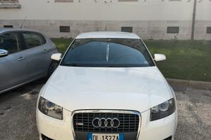 Audi A3 8P 2.0 TDI 170cv s-line