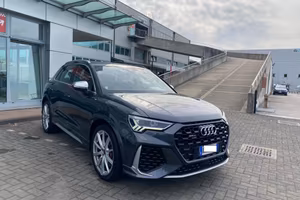 AUDI RS Q3 quattro S tronic