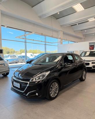 Peugeot 208 BlueHDi 75 3 porte Allure