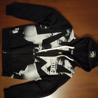 Maglia e felpa coordinati