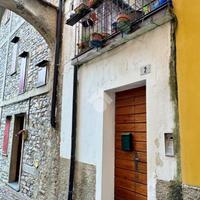 CASA INDIPENDENTE A PERLEDO