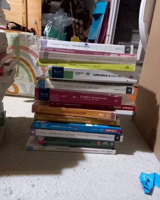 Libri scolastci