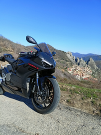 Ducati Panigale v2