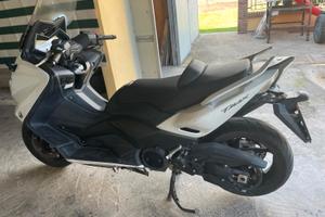 Yamaha T Max 530 - 2015
