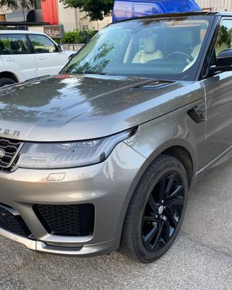 Land Rover Range Sport 3.0 SDV6 HSE Dynamic