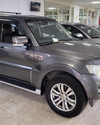 Mitsubishi Pajero 3.2 DI-D 16V aut. 5p. Intense 7 