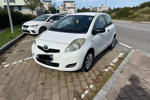 Toyota Yaris 1.4 diesel 4d4 90CV