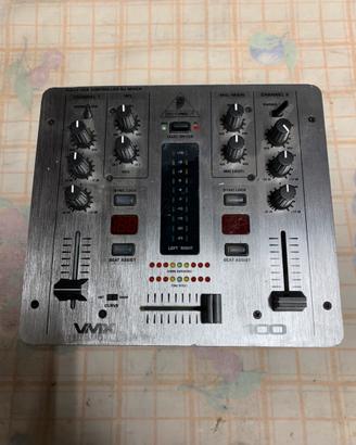 Mixer behringer VMX 100