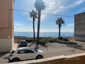 Viale tunisi-appartamento con vista mare