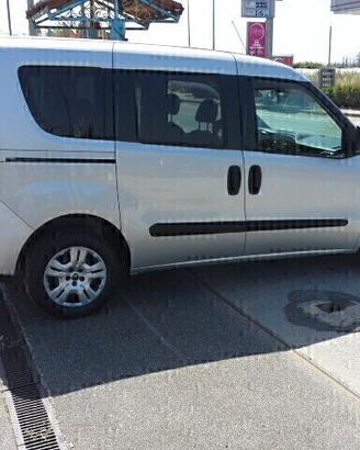 Fiat NEW Doblo 1.6 MJT N1 CON 5 POSTI