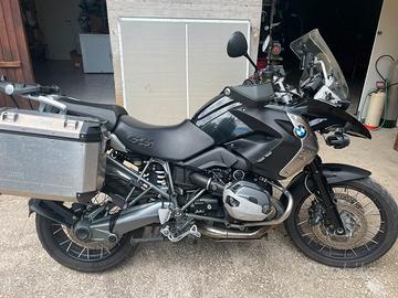 BMW 1200 Gs triple black