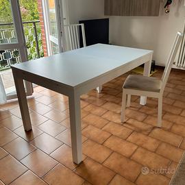 Tavolo Bjursta + 4 sedie Borje Ikea