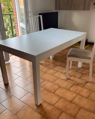 Tavolo Bjursta + 4 sedie Borje Ikea