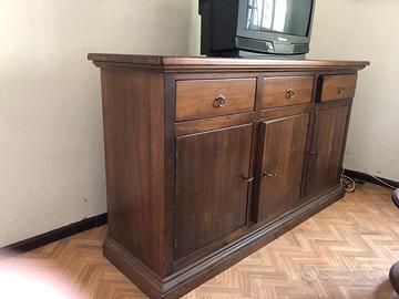 Mobile soggiorno in arte povera 