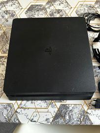 Ps4 slim + 2 dualshock