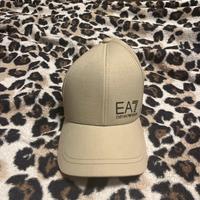 cappellino ea7