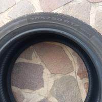 Pneumatici estivi 205/50/17