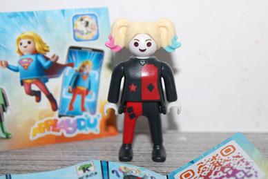 Sorpresine Kinder Italia DC Playmobil 2025