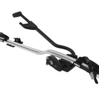 porta bici Thule con accessori 