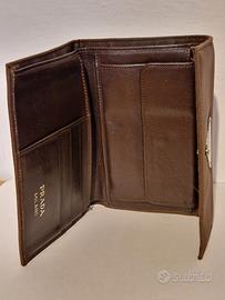 Portafoglio  marrone