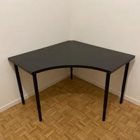 Scrivania angolare IKEA LINNMON nera
