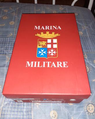 Scarpe Marca "Marina Militare". N.40, Color Ocra